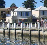 Dockside Waterfront Indulgence - Yamba Accommodation