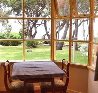 Anchlia Waterfront Cottage - Yamba Accommodation