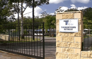 Timbertown Retreat - Yamba Accommodation