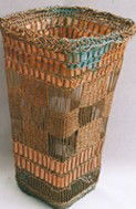 Womens Art Register - Yamba Accommodation 2