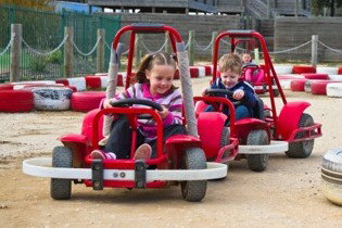 The Zone Family Entertainment Complex - Yamba Accommodation 8