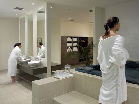 The Golden Door Spa & Health Club At Mirage Resort - Yamba Accommodation 1