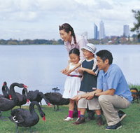 Lake Monger - Yamba Accommodation