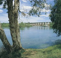 Diversion Dam - Yamba Accommodation