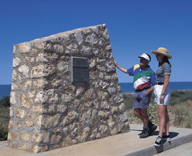 Potshot Monument - Yamba Accommodation 0