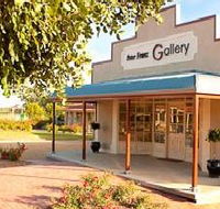 Peter Franz Fine Art Gallery - Yamba Accommodation