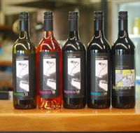 Chapman River Cellar Door - Yamba Accommodation