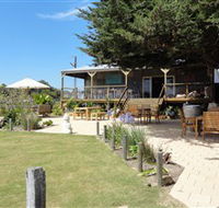 Rustic Blue - Yamba Accommodation