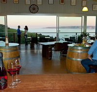 Dudley Cellar Door - Yamba Accommodation