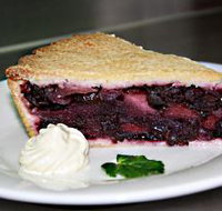 The Cherry Shed - Yamba Accommodation