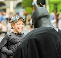 Warner Bros Movie World - Yamba Accommodation