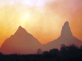 Mount Ngungun Track - Yamba Accommodation 0