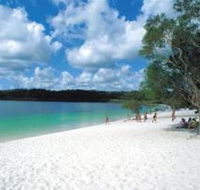 Lake McKenzie - Yamba Accommodation