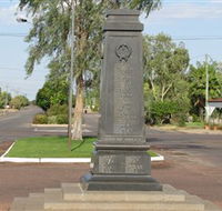 Winton War Memorial - Yamba Accommodation