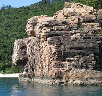The Pinnacles - Yamba Accommodation