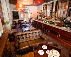 Star Hotel - Yamba Accommodation 0