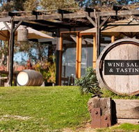 Saint Regis Winery Food  Wine Bar - Yamba Accommodation