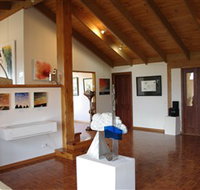 Art at Linden Gate - Yamba Accommodation