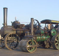 Melbourne Steam Traction Engine Club - Yamba Accommodation
