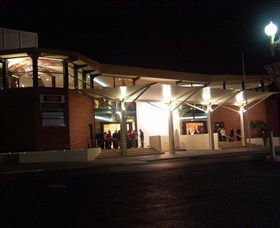 Bathurst Memorial Entertainment Centre - Yamba Accommodation 0