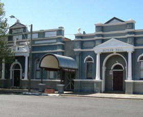 Inverell Art Gallery - Yamba Accommodation 0