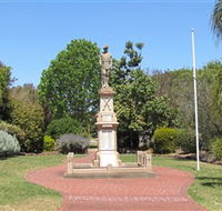 Greenmount War Memorial - Yamba Accommodation