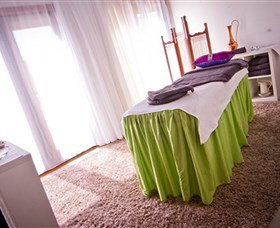 Paci Spa - Yamba Accommodation 1