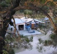 Pyramids Road Wines - Yamba Accommodation