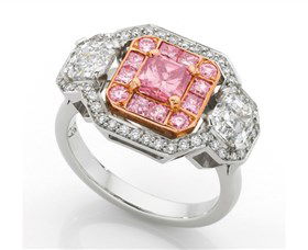 Giulians Fine Jewellery - Yamba Accommodation 4