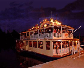 Nepean Belle Paddlewheeler - Yamba Accommodation 4