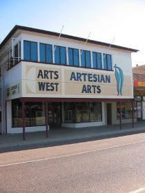 Artesian Arts And Arts West - Yamba Accommodation 3