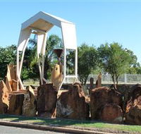 Jericho Crystal Trumpeters - Yamba Accommodation