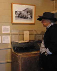 DUNERA  MUSEUM - Hay Internment And Prisoner Of War Camps Interpretive Centre - Yamba Accommodation 5