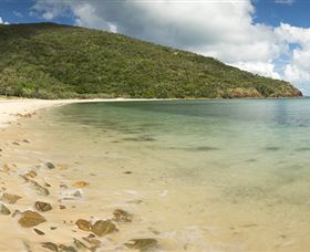 Connie Bay On Keswick Island - Yamba Accommodation 0