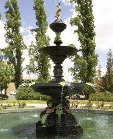 Victory Memorial Gardens - Yamba Accommodation 1