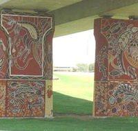 Cowra Bridge Pylons - Yamba Accommodation