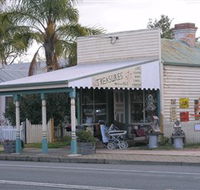Lady Gails Bookshop and Curios - Yamba Accommodation