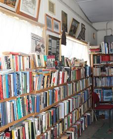 The Last Post Bookshop - Yamba Accommodation 1