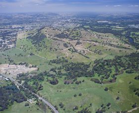 Huon Hill Parklands - Yamba Accommodation 2