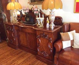 Peachtree Antiques - Yamba Accommodation 2