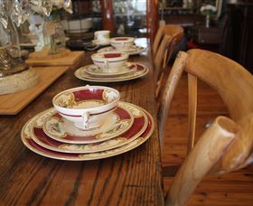 Peachtree Antiques - Yamba Accommodation 7