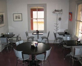 Ben Roberts Cafe And Gallery - Yamba Accommodation 1