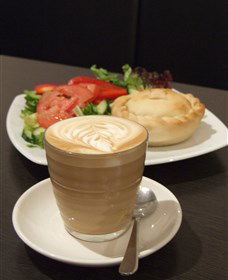 Bakehouse On Wentworth Springwood - Yamba Accommodation 2