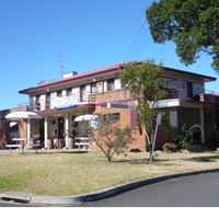 Hotel Oaks - Yamba Accommodation