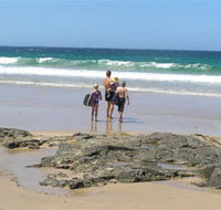 Shellharbour Beach - Yamba Accommodation