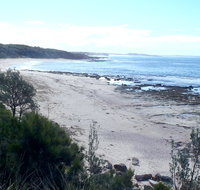 Monument Beach picnic area - Yamba Accommodation