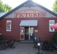 Huskisson Pictures - Yamba Accommodation