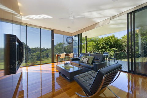 Glass On Glasshouse - Yamba Accommodation 9