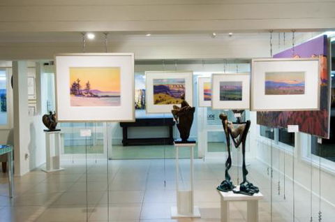 Art Nuvo Gallery - Yamba Accommodation 2