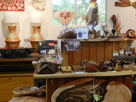 Montville Woods Gallery - Yamba Accommodation 3